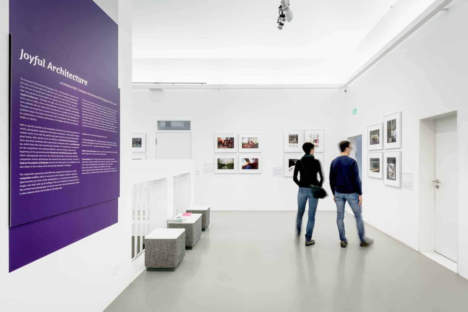 Eindrücke der Ausstellung European Architectural Photography Prize architekturbild 2019, Foto: Moritz Bernoully