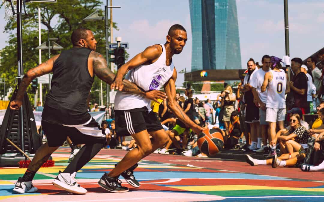 DIE STADT IST DER SPORT. STÄDTE IN BEWEGUNG: BEISPIELE AUS GANZ EUROPA