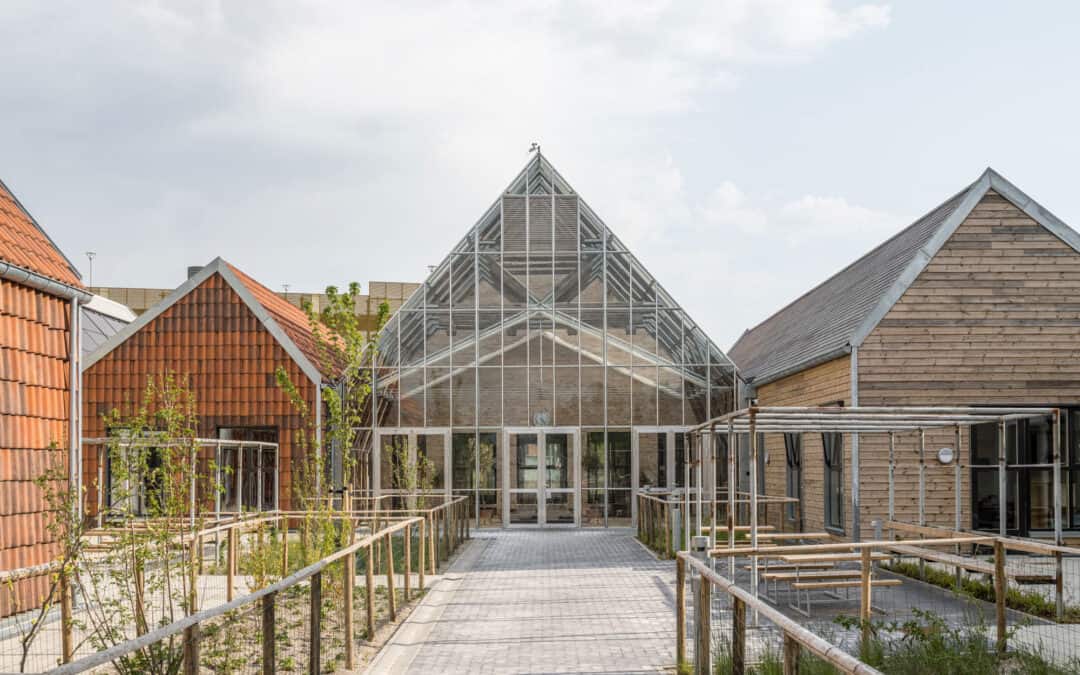 Vortrag und Workshop: HIGH-TECH \ LOW TECH \ BESTANDSERHALT — ENERGIEAUFWAND ZWISCHEN EFFIZIENZ UND SUFFIZIENZ